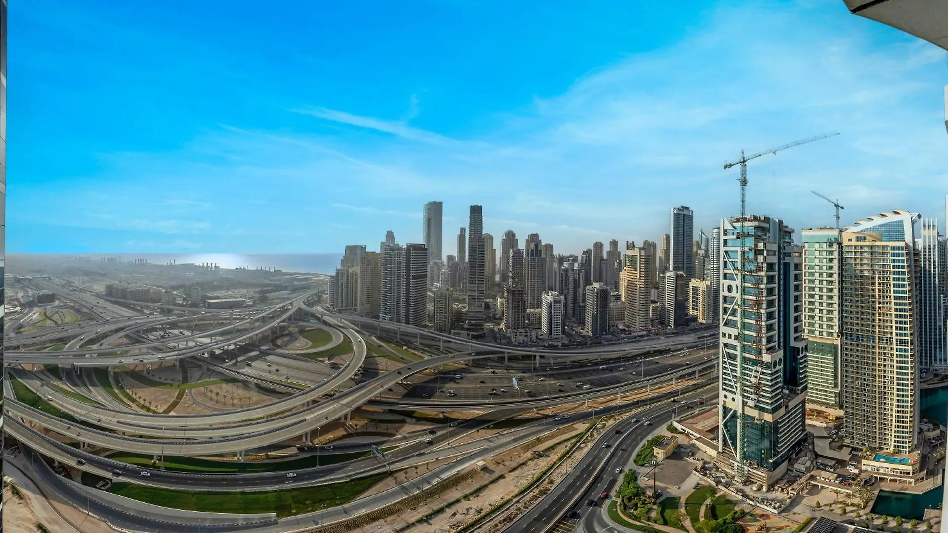 Stunning Panoramic Sea & Marina Skyline View Apartment Dubai