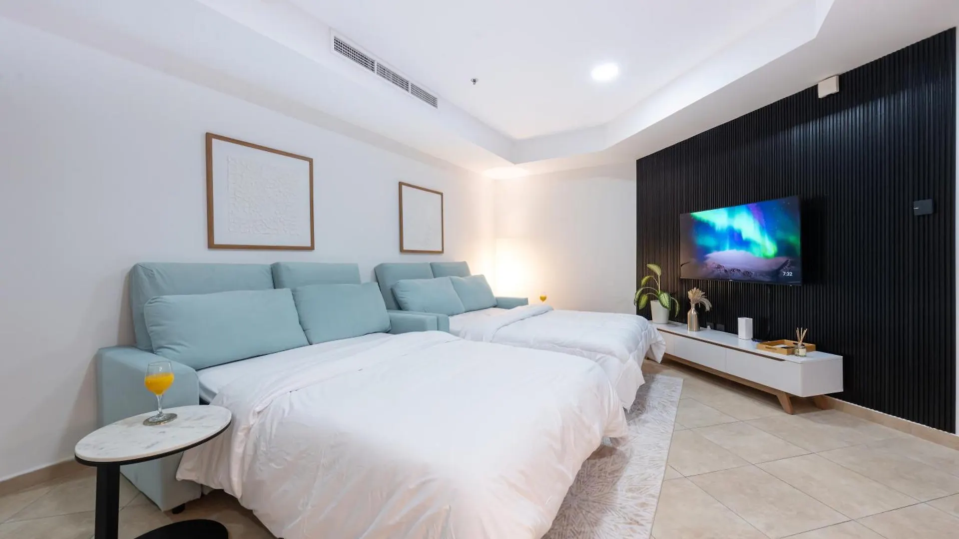 Stunning Panoramic Sea & Marina Skyline View Apartment Dubai United Arab Emirates